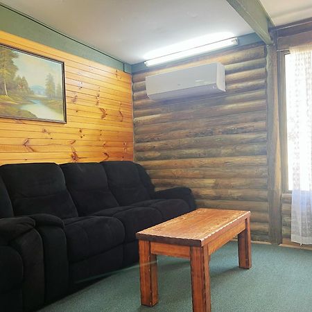 Lakes Entrance Log Cabins Eksteriør billede